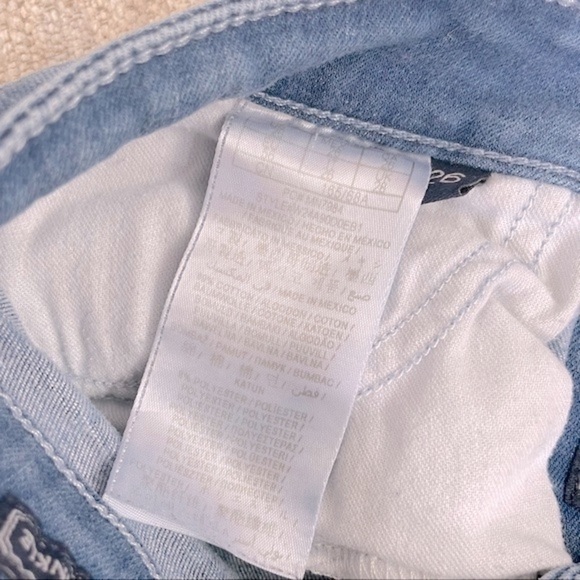 Guess | 1981 Brittney ankle Skinny Jeans - Picture 9 of 12